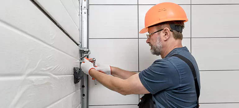 Commercial Garage Door Repair in Casselberry, FL